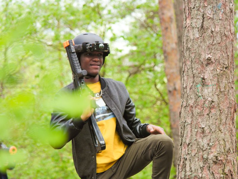 Activité laser game en colo de vacances ce printemps