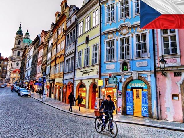 Façades colorées de Prague en République Tchèque