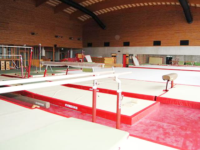 Salle de gymnastique rythmique et artistique