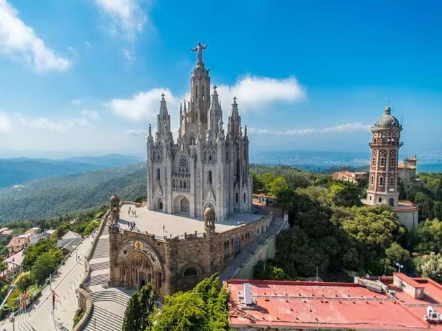 Vue sur les monuments de Barcelone 