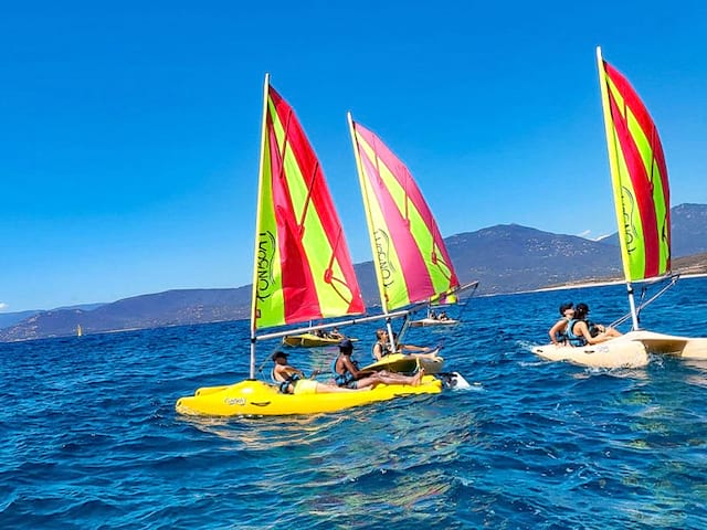 funboat catamaran corse colonie de vacances été