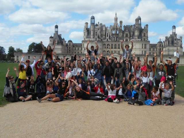 Château de St Cyran où les jeunes sont hébergés en colonie de vacances Graine de pilotes ce printemps