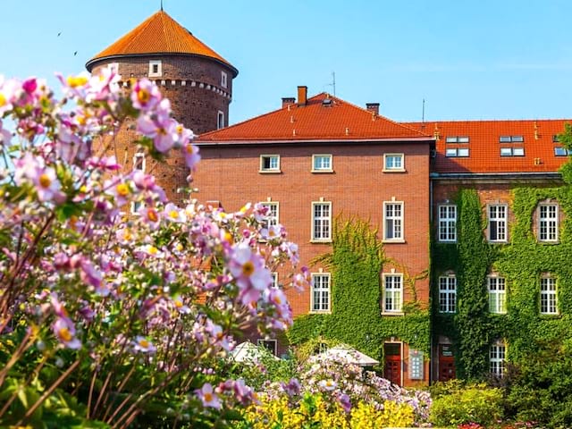 Paysage de colonie de vacances en Pologne pour ados à Paques