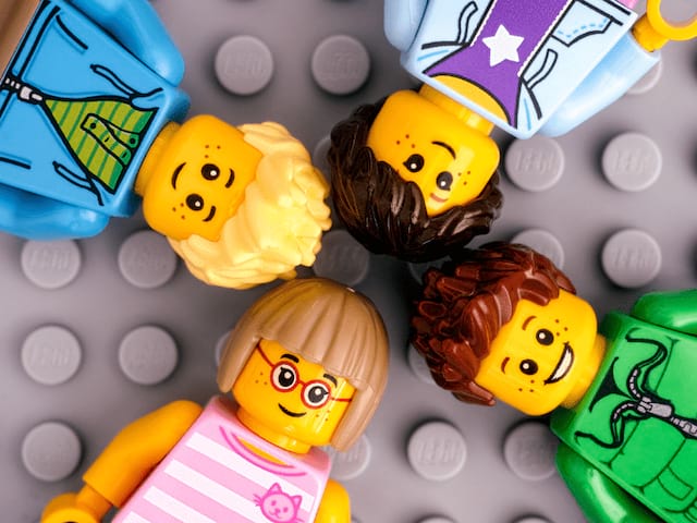 Constructions de LEGO en colo de vacances ce printemps pour les 7-13 ans