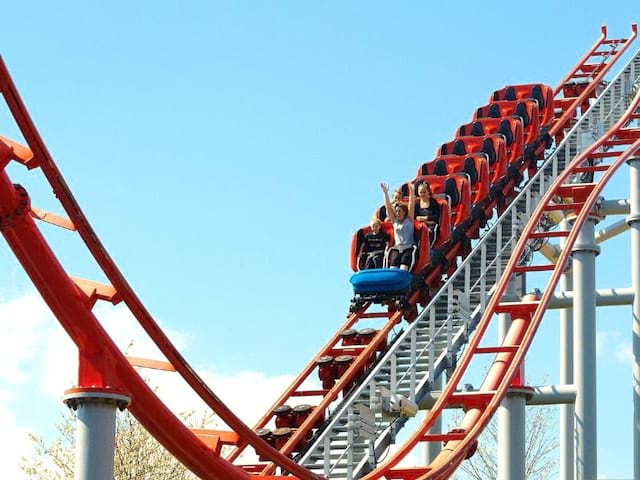 Parc Walibi en colo de vacances avec toutes ses attractions que les jeunes ont pu découvrir ce printemps