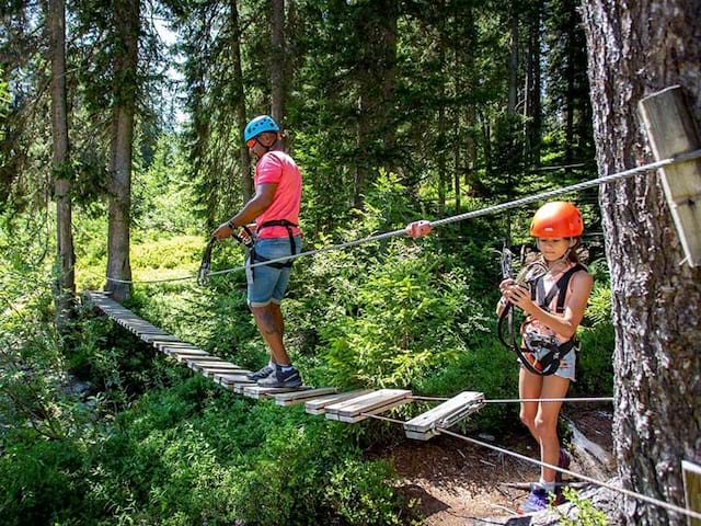 Parcours aventure en colo de vacances ce printemps