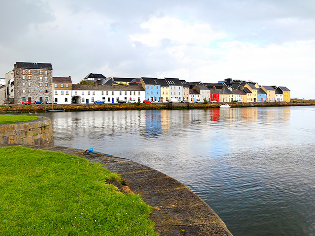 Vue sur Galway en colo de vacances ou les jeunes ont été ce printemps en colo 