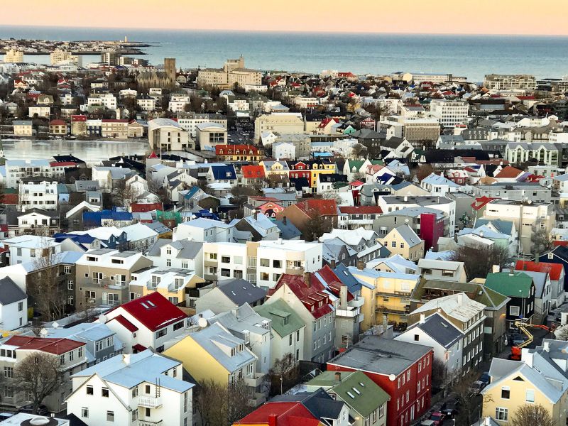 Vue sur Reykjavik, capitale de l'Islande en colonie de vacances Islande et New York ce printemps