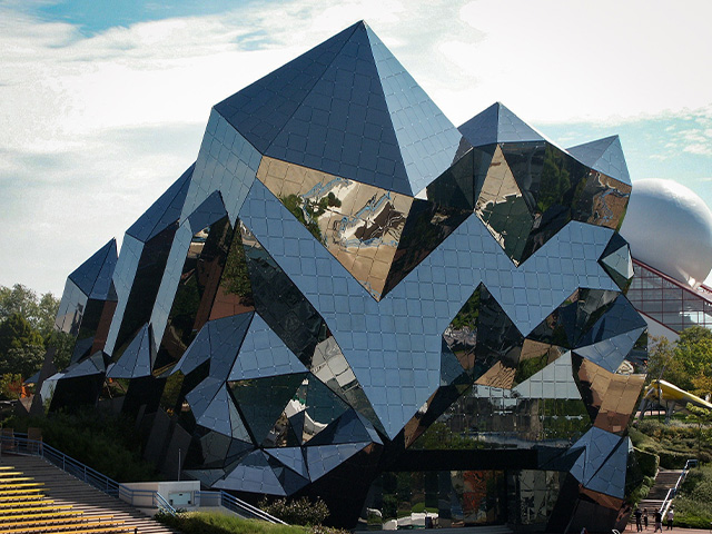 parc d'attractions futuroscope dans la vienne colo a paques