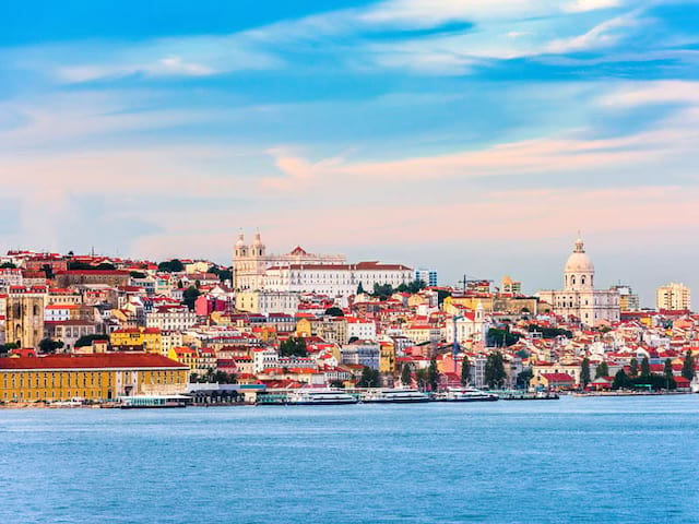 Vue sur porto au portugal en colonie de vacances