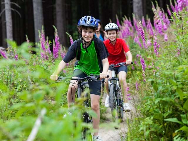 enfants vtt vtc colonie de vacances toussaint