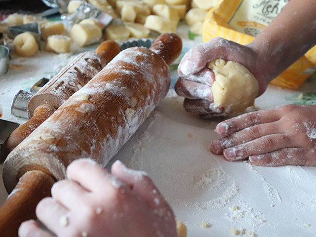 Activité cuisine en colo de vacances multi activités cet automne