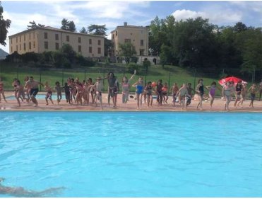 100% Fun juniors
