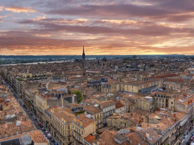 Ville de Bordeaux visité durant la colonie de vacances itinérante au Pays Basque