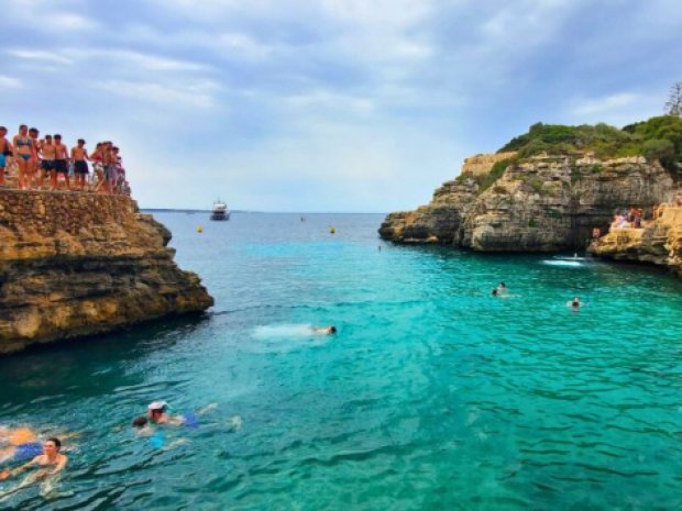 Paysage à Minorque en colo de vacances cet été