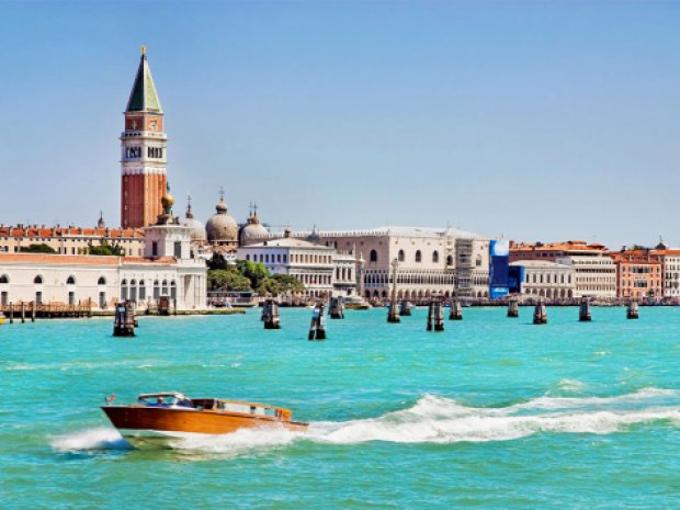 Paysage de Venise en colo de vacances en Italie cet été