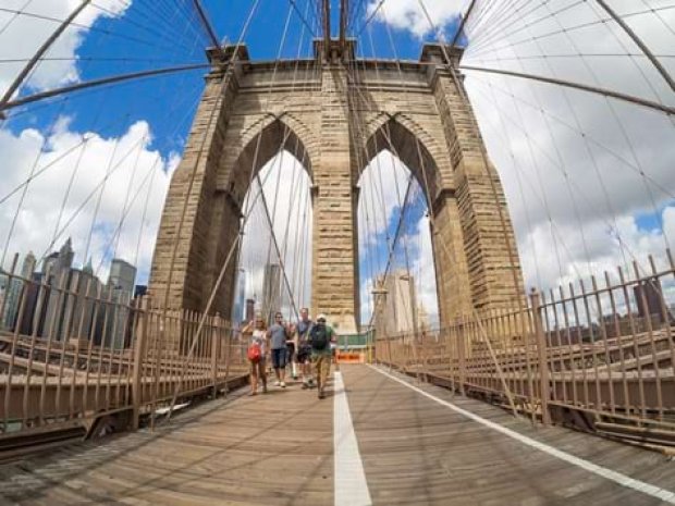 Vue du pont de Brooklyn, vu lors d'une colo de vacances aux Etats Unis (New York, Miami, Orlando)