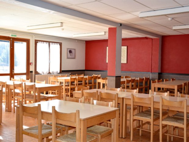 Salle de repas centre de colo