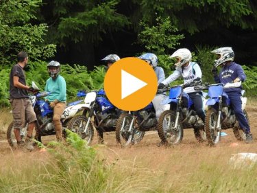 Colonie De Vacances Moto Cross Pour Les Enfants Ages De 11 A 12 Ans Une Initiation A La Conduite Pour Les Jeunes
