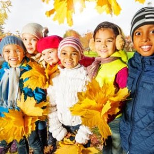 Pourquoi partir en colonie de vacances à la Toussaint