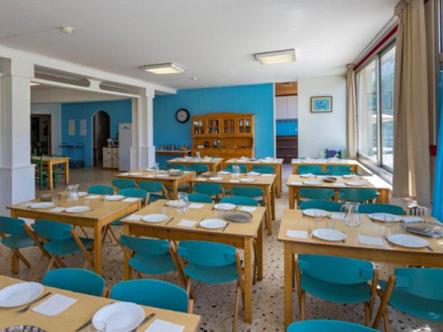 Refectoire centre de vacances ski en chalet