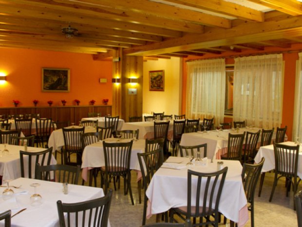 refectoire colonie de vacances andorre