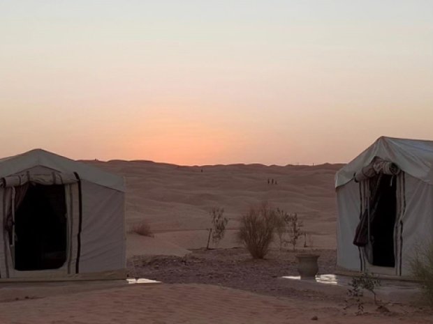 camping et nuit dans le desert tunisie voyage jeunes hiver