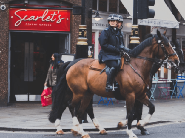 Rue de Londres en colo de vacances