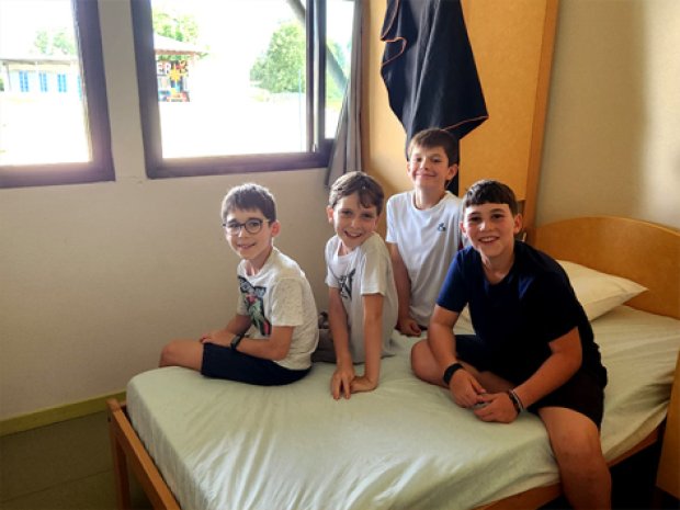 Chambre de colonie de vacances 