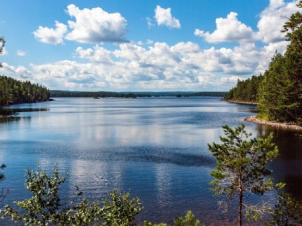 Lacs de Suède visités durant la colonie de vacances itinérant
