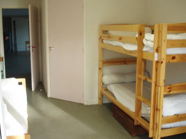 Chambre de 4 lits avec sanitaires du centre de Retournac