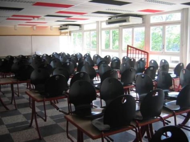 Salle à manger de la colonie de vacances en Auvergne