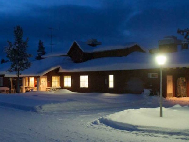 Centre de vacances en Laponie de nuit