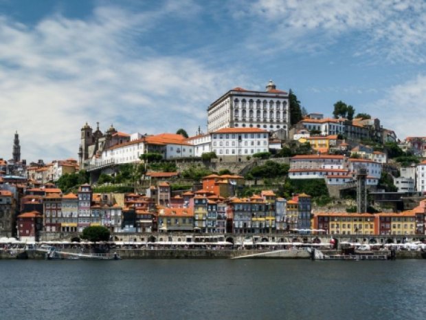Quartier médiéval de Ribeira à Porto au Portugal