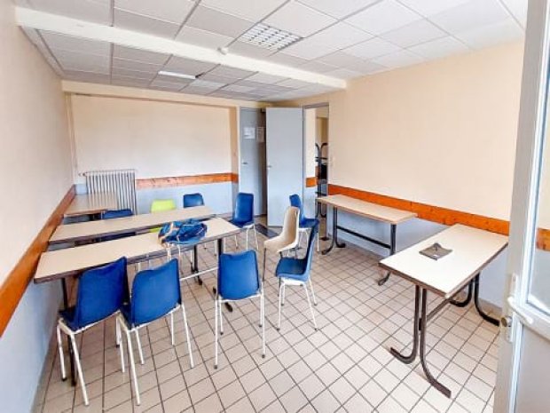 Salle de cours et activités colonie de vacances centre