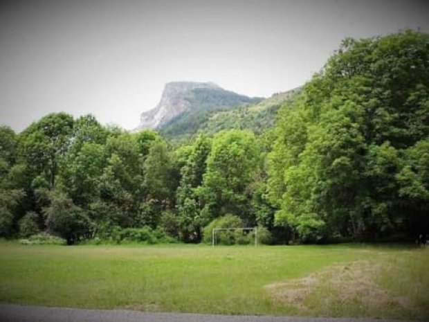 Jardin du centre de vacances la Pousterle