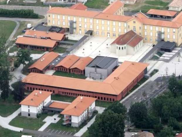 Vue sur le centre d'accueil des jeunes qui partent en colo de vacances rugby cet été 