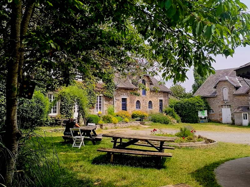 Corps de ferme en Normandie pour colonies de vacances