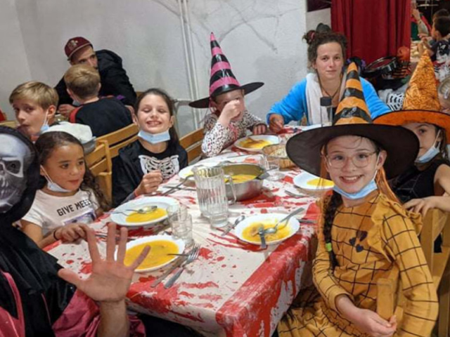 Soirée d'Halloween durant la colo de vacances de cet automne