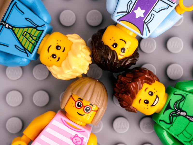 Lego avec lesquels les jeunes peuvent s'amuser lors de la colo Construction Block de l'automne