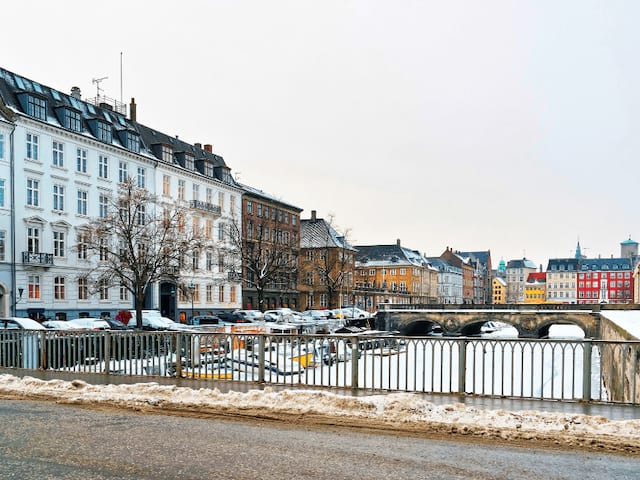 Rues de Copenhague en colo de vacances au Danemark cet hiver