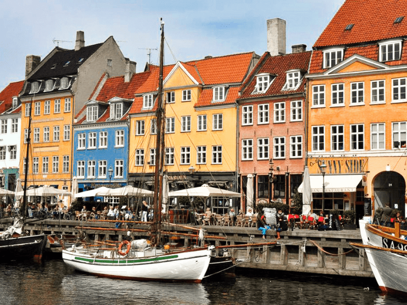 Facades colorées à Copenhague au Danemark cet hiver