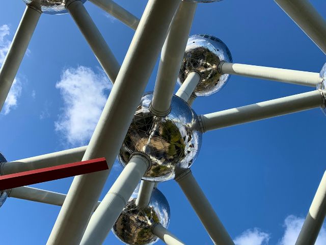 Atomium à Bruxelles que les ados ont vu ce printemps en colo