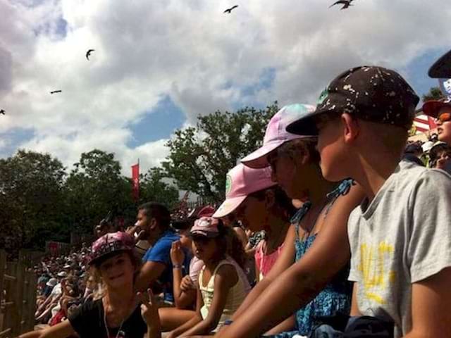 Groupe d'enfants au Puy du Fou