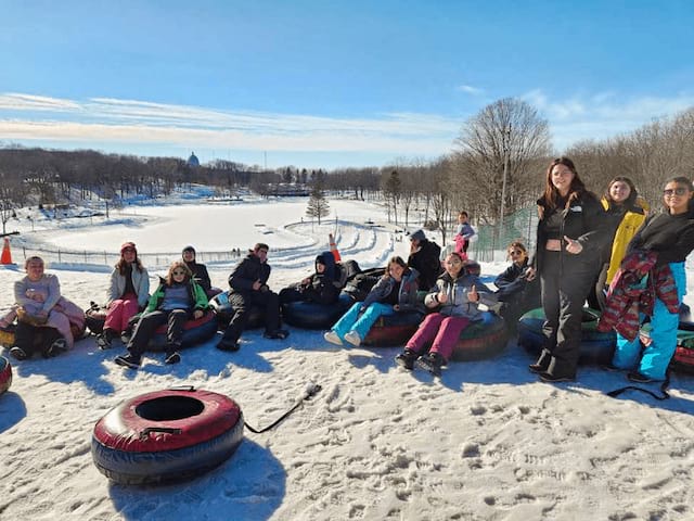 Colo de vacances à Montreal cet hiver pour ados