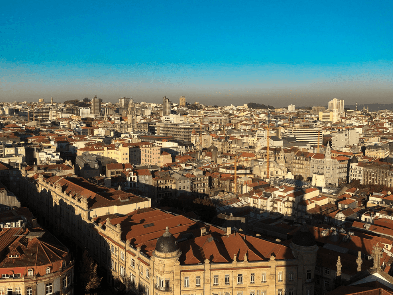 Paysage portugais observé à Lisbonne en colonie de vacances cet hiver