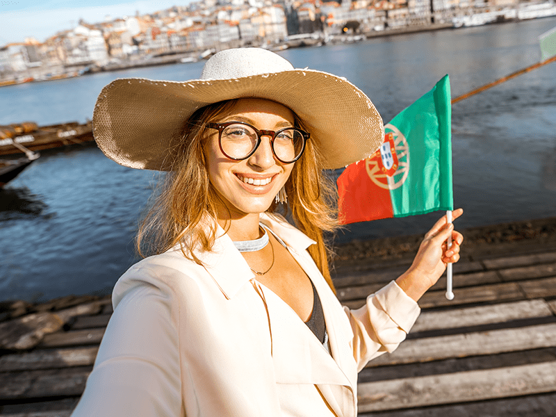 Ado qui profite de sa colonie de vacances au Portugal durant les vacances de février