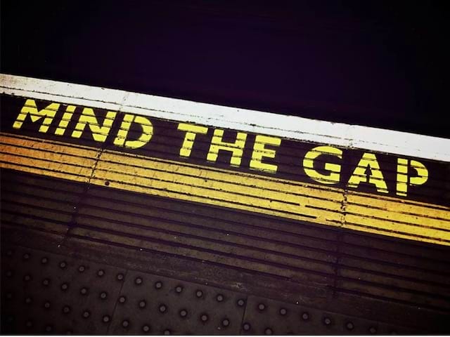 Mind the Gap en Angleterre