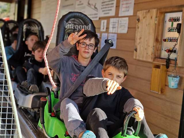 luge sur rails colonie de vacances printemps