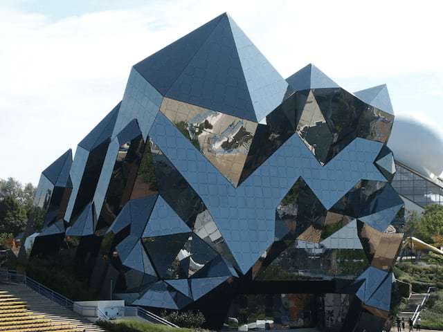 Parc du Futuroscope cet automne où les enfants partent en colo de vacances cet automne